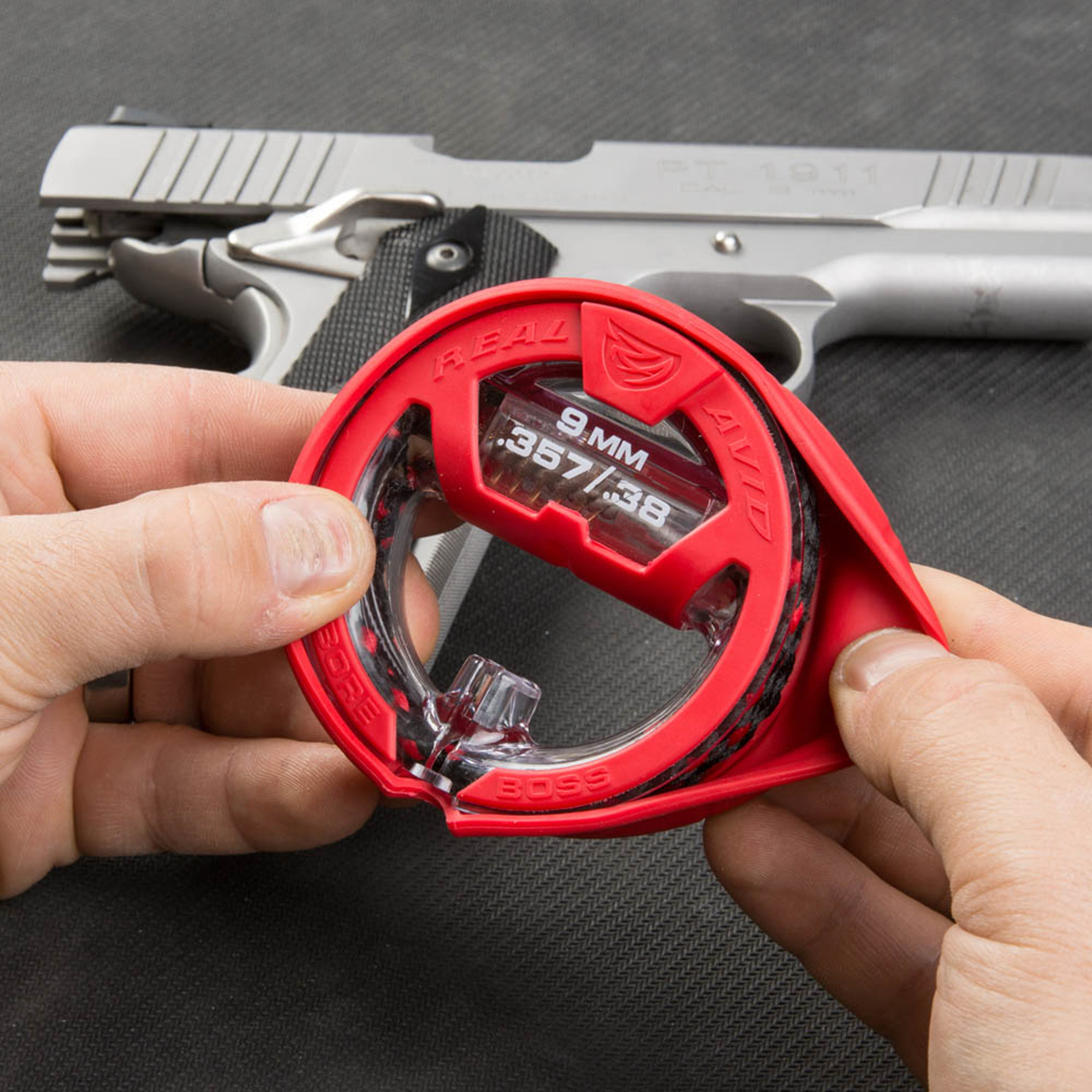 REAL AVID 9mm/.38/.357 Bore Boss Kits Reinigungsschnur