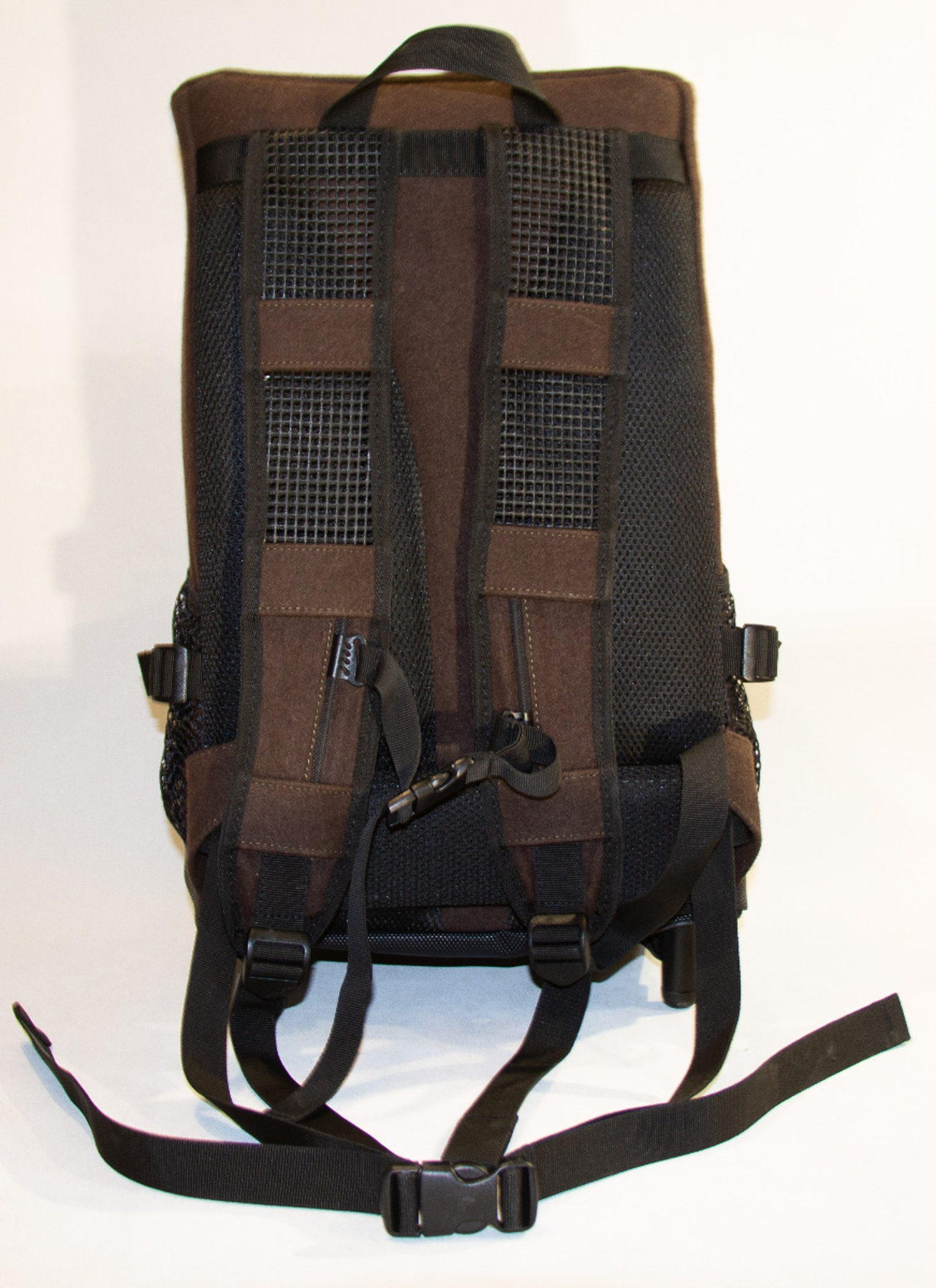 Mjoelner Hunting Sitz - Rucksack Loden 25 Liter  Björn